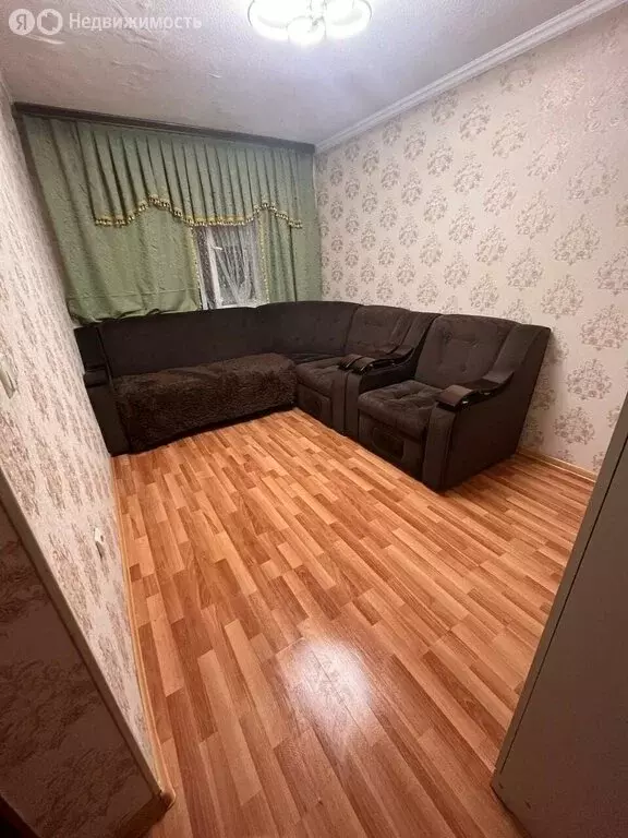 3-комнатная квартира: село Адиюх, Нарткалинское шоссе, 149 (72 м) - Фото 1