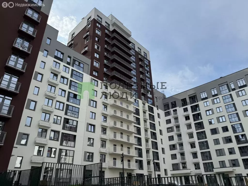 2-комнатная квартира: Ижевск, улица имени В.С. Тарасова, 4 (51.8 м) - Фото 1