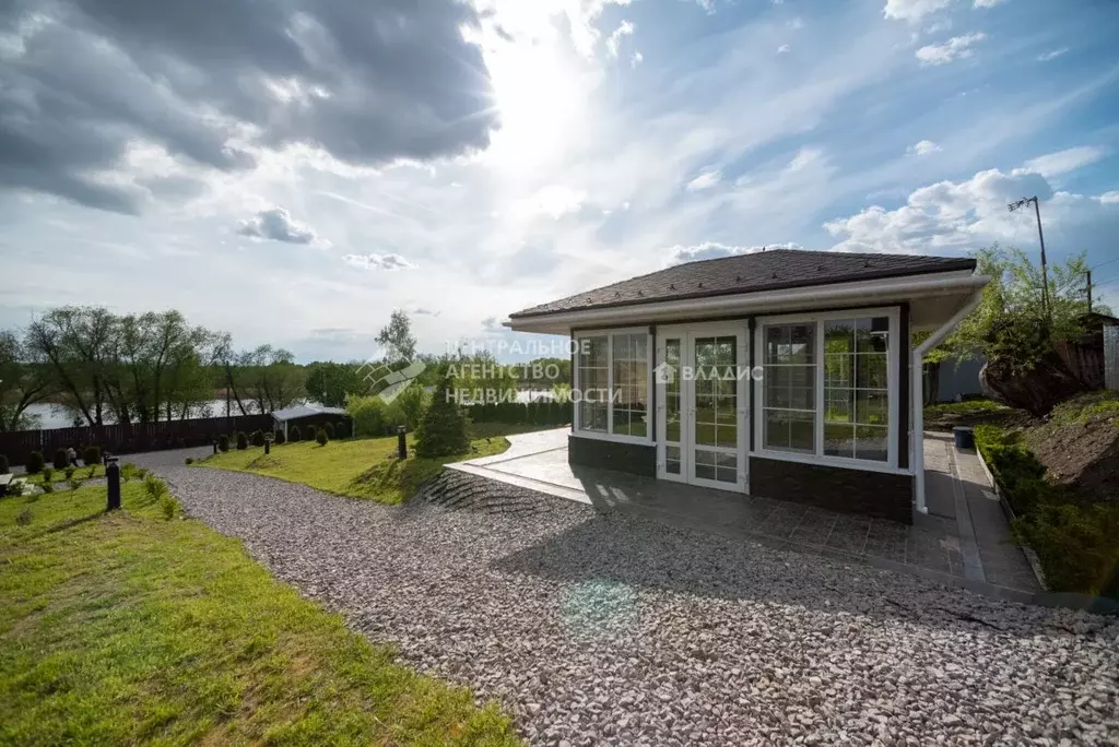 Дом в Рязанская область, Пронск рп ул. Набережная, 39 (100 м) - Фото 2