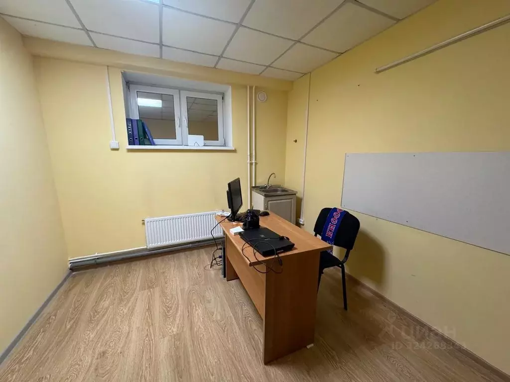 Офис в Санкт-Петербург Нарвский просп., 14к2 (12 м) - Фото 1