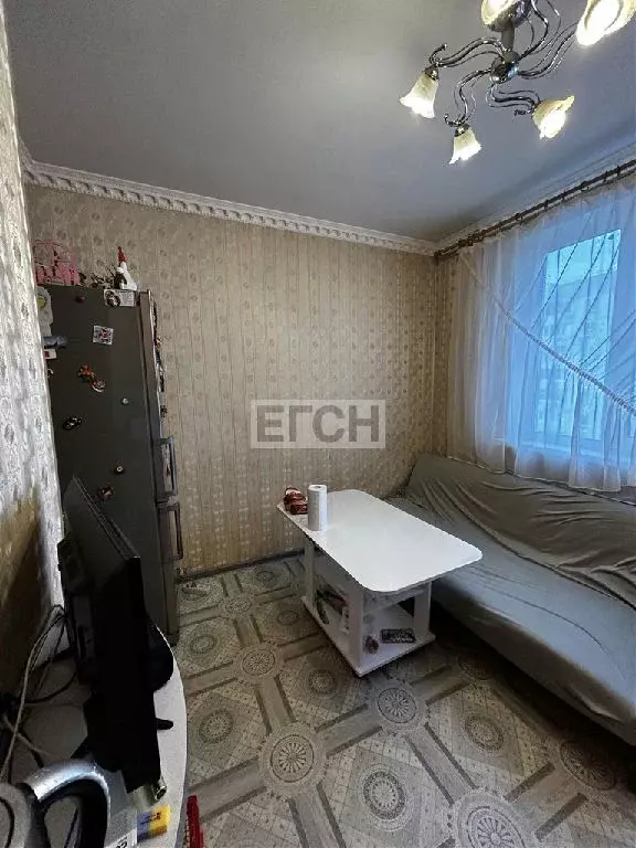 Продается 3-комнатная квартира - Фото 1