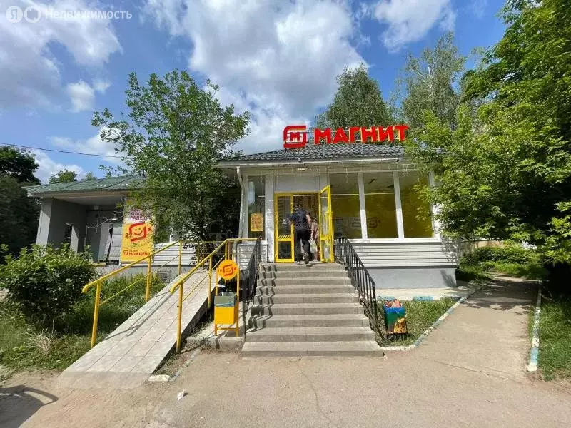 Торговая площадь (320 м) - Фото 1