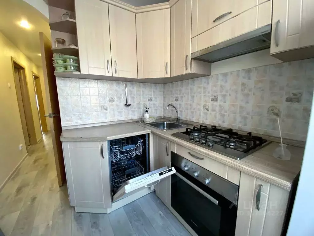 3-к кв. Коми, Сыктывкар ул. Димитрова, 16 (61.5 м) - Фото 1