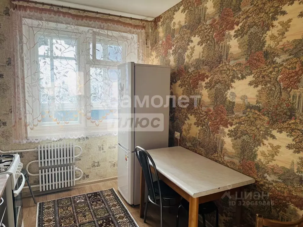1-к кв. Волгоградская область, Волгоград ул. Кирова, 92Б (38.0 м) - Фото 1
