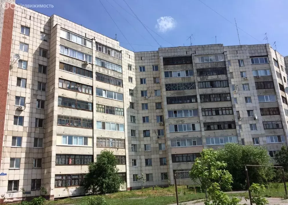 3-комнатная квартира: Тюмень, улица Федюнинского, 7А (59.5 м) - Фото 1