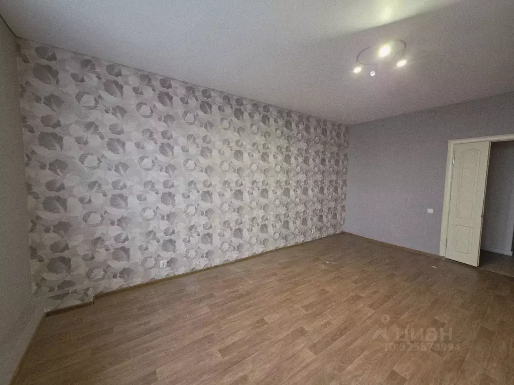 2-к кв. Брянская область, Брянск Бежицкая ул., 1к4 (80.1 м) - Фото 2