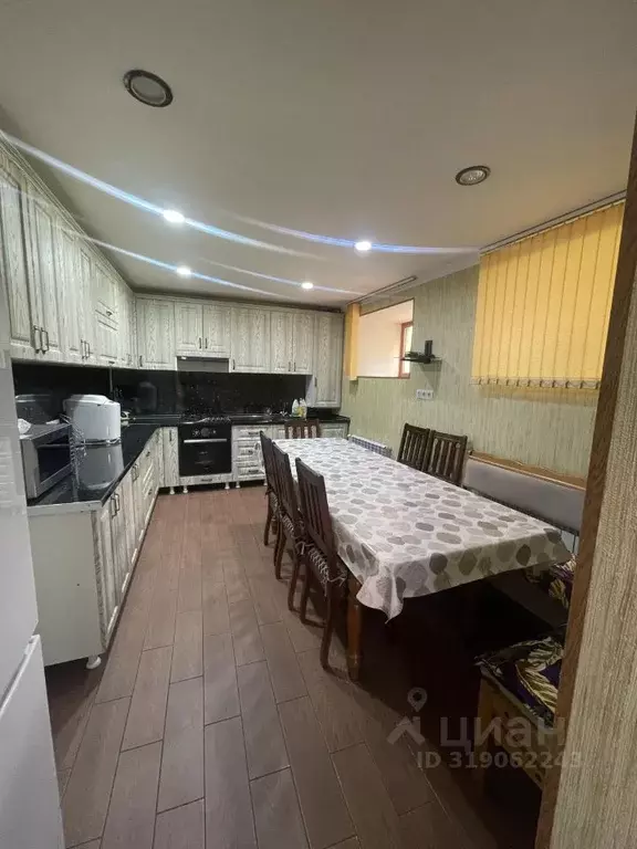 Дом в Северная Осетия, Владикавказ ул. Кольцова, 8А (110 м) - Фото 1