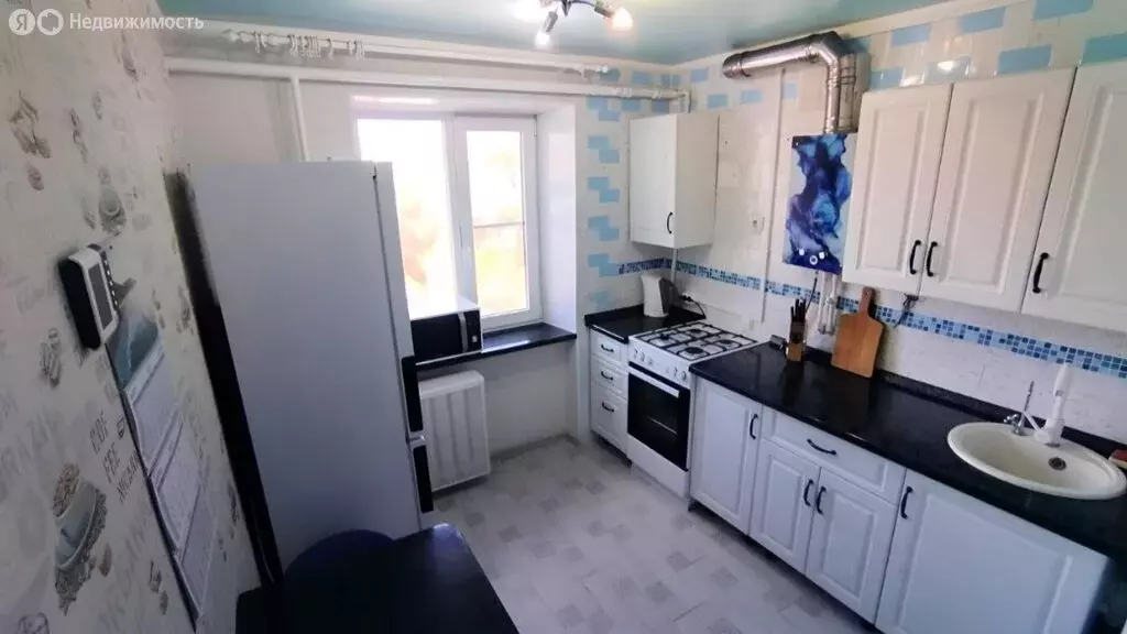 3-комнатная квартира: Ростов-на-Дону, Портовая улица, 136 (55.4 м) - Фото 0