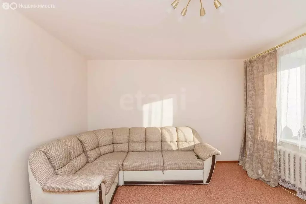 2-комнатная квартира: Ишим, улица Порфирьева, 7А (54 м) - Фото 1