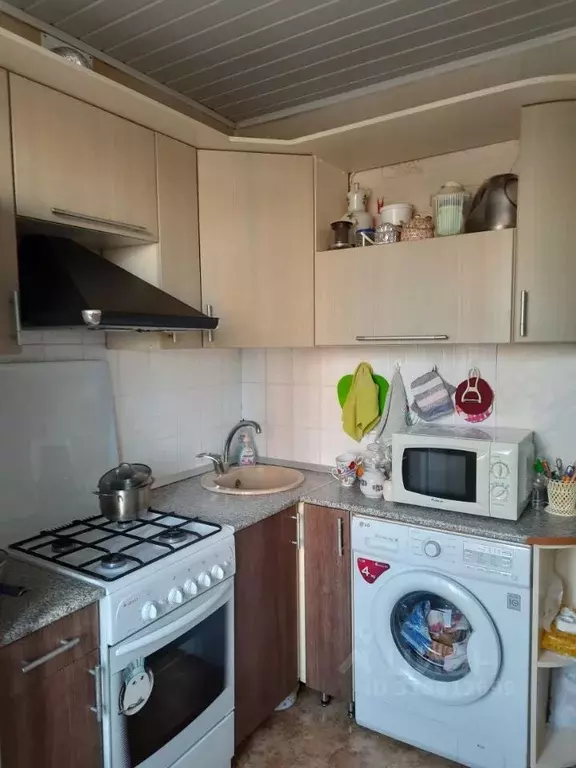 1-к кв. Брянская область, Брянск ул. Камозина, 46 (31.6 м) - Фото 0