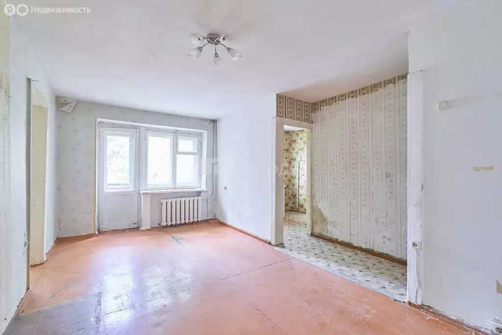 2-комнатная квартира: Томск, Железнодорожная улица, 3 (46 м) - Фото 1