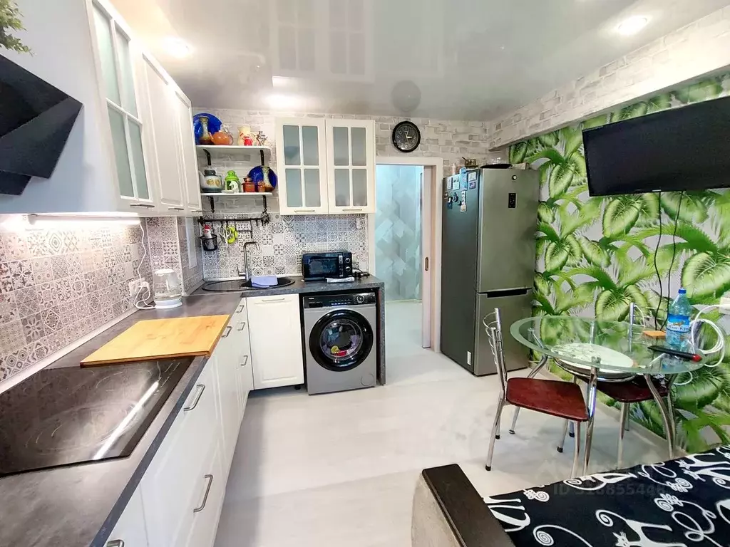 3-к кв. Красноярский край, Красноярск ул. Щорса, 88 (68.3 м) - Фото 0