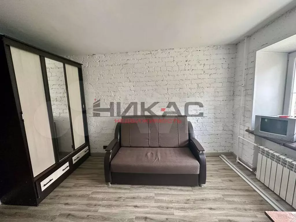 Комната 15 м в 4-к., 2/4 эт. - Фото 1