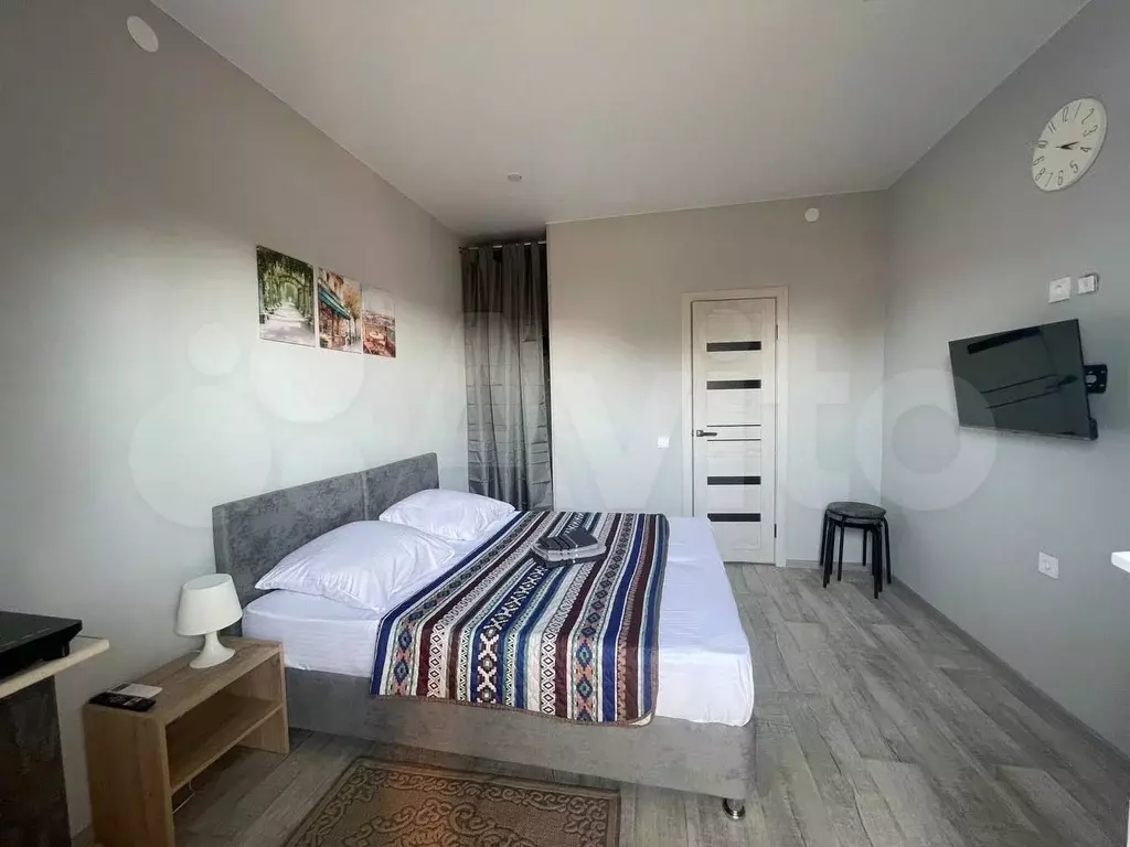 Комната 15 м, 2/2 эт. - Фото 1