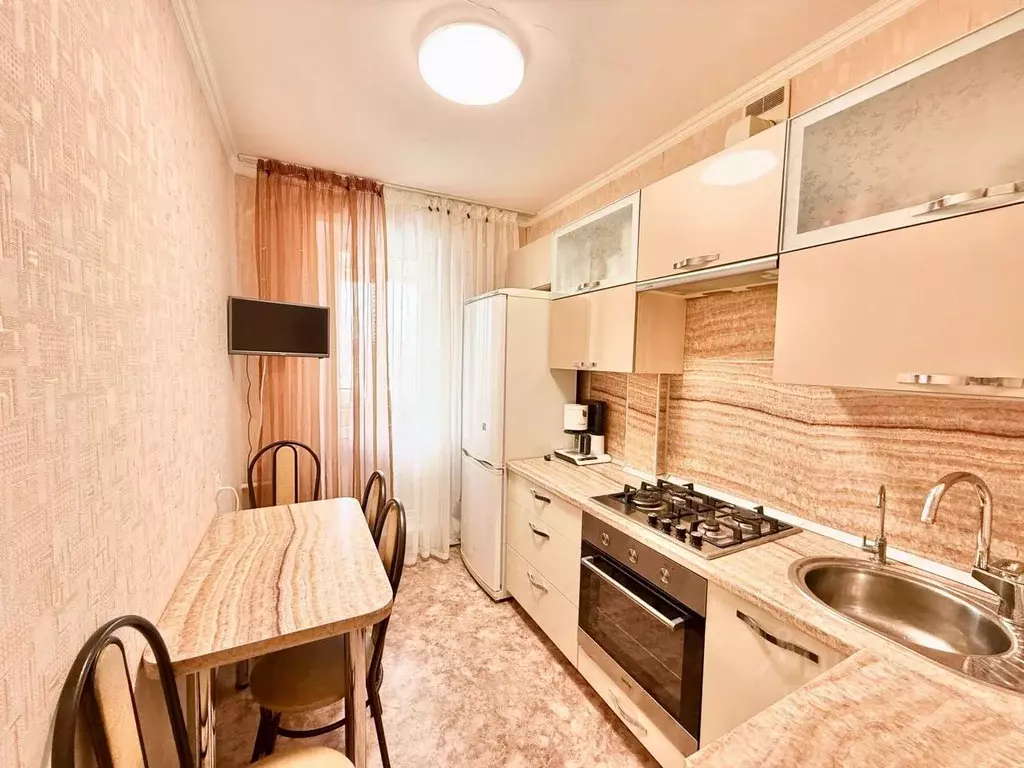 3-к кв. Татарстан, Нижнекамск ул. Менделеева, 34 (60.1 м) - Фото 1