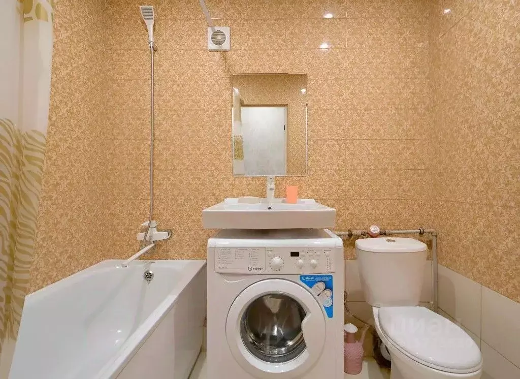 1-к кв. Ставропольский край, Кисловодск Советская ул., 3 (54.0 м) - Фото 0