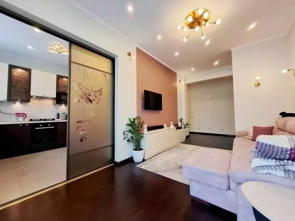 Квартира, 4 комнаты, 82.9 м - Фото 1