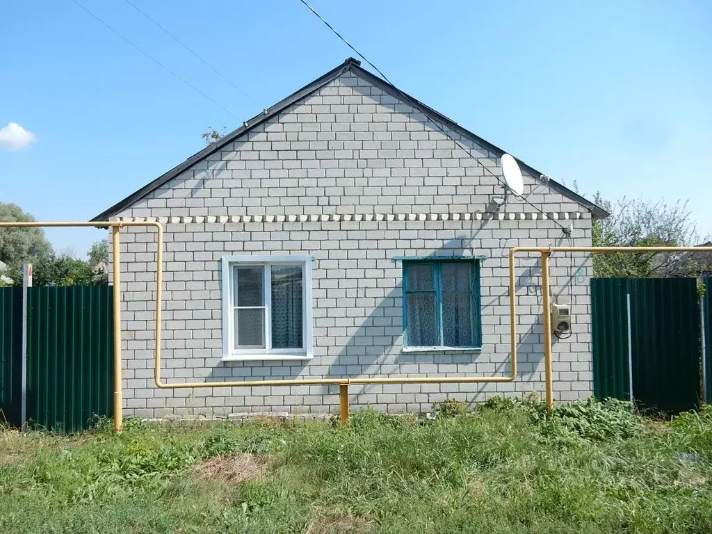 Дом в Воронежская область, Лискинский район, Давыдовское городское ... - Фото 0