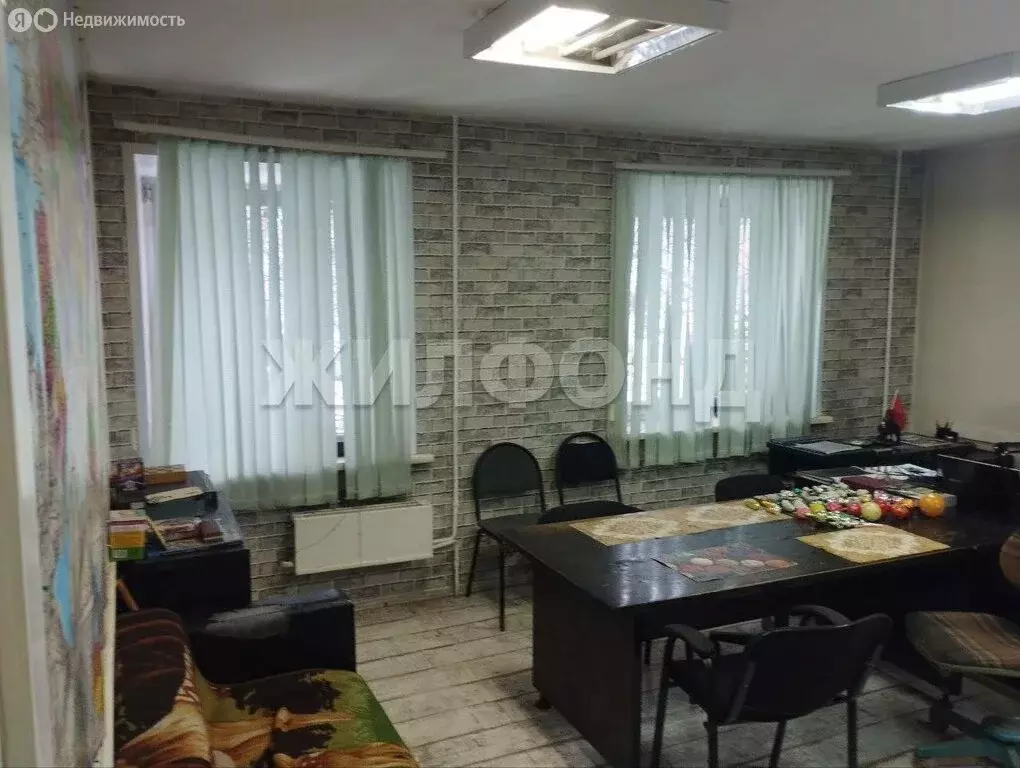 4-комнатная квартира: Новосибирск, улица 1905 года, 21к3 (112.8 м) - Фото 1