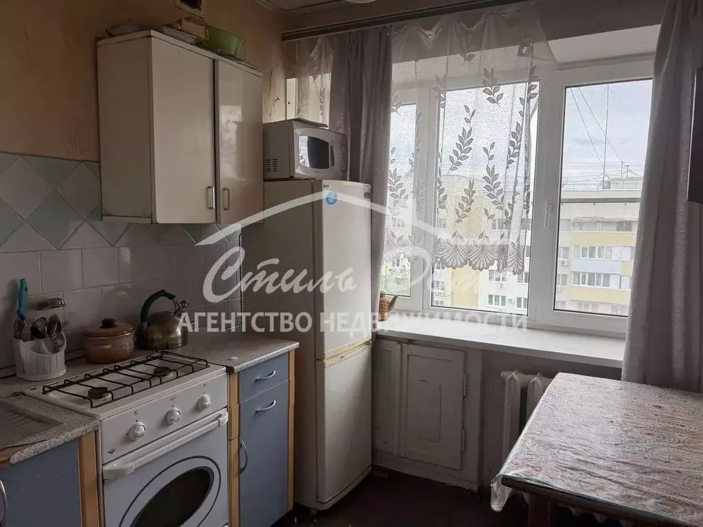 3-к кв. Волгоградская область, Волгоград Невская ул., 14 (55.0 м) - Фото 0