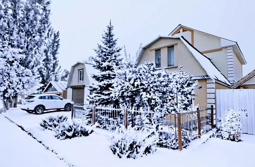 Дом в Оренбург, проспект Братьев Коростелёвых, 103 (270 м) - Фото 1