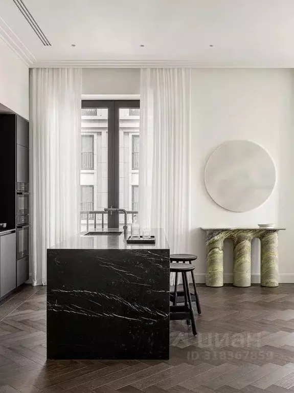 Квартира, 3 комнаты, 160 м - Фото 0