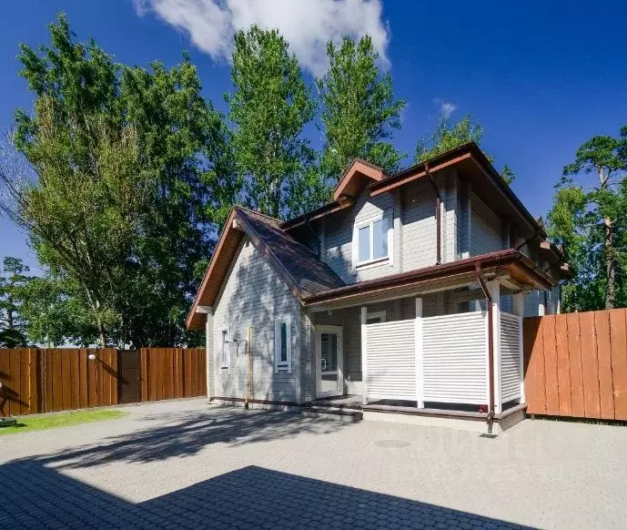 Дом в Санкт-Петербург Большая Озерная ул., 29к2 (240 м) - Фото 1