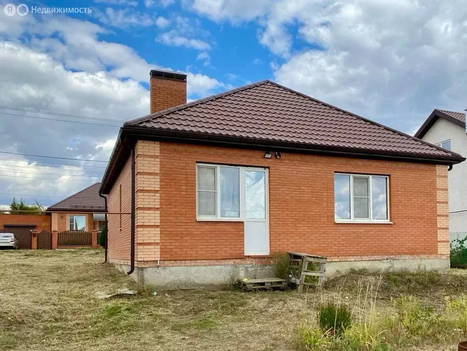 Дом в хутор Апаринский, улица Шубина, 41 (90 м) - Фото 1