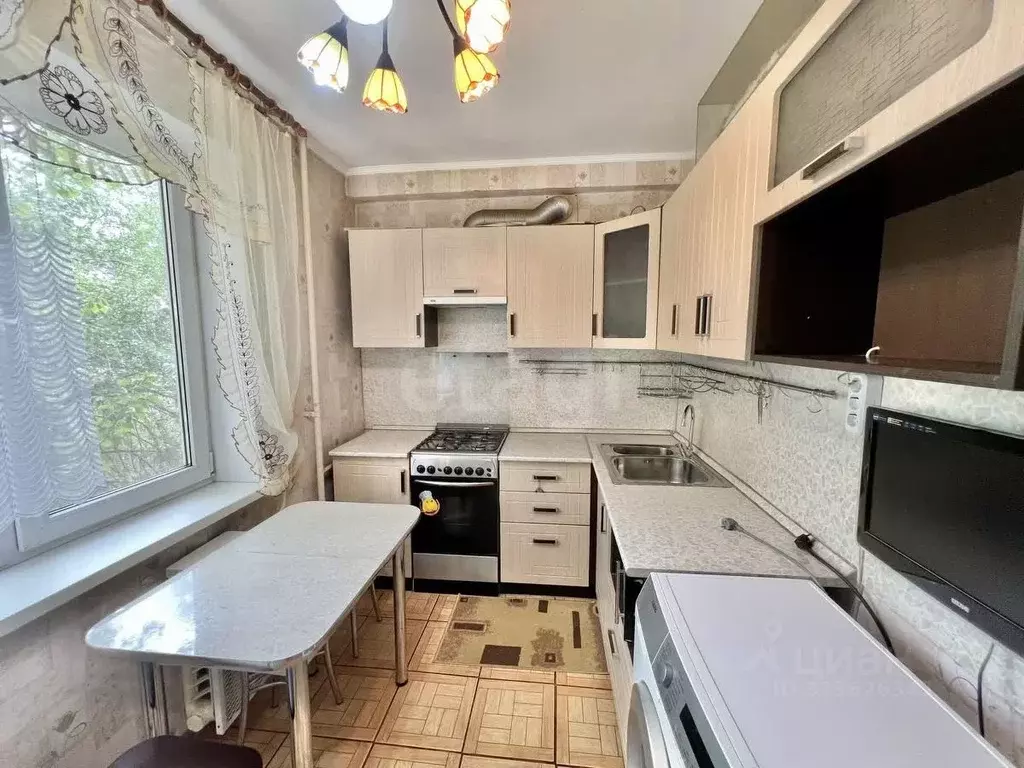 4-к кв. Саратовская область, Саратов Перспективная ул., 11 (62.5 м) - Фото 2