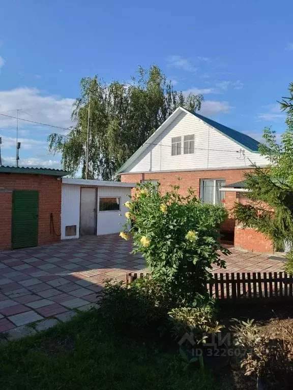 Дом в Омская область, Омский район, с. Красноярка Советская ул. (86 м) - Фото 1