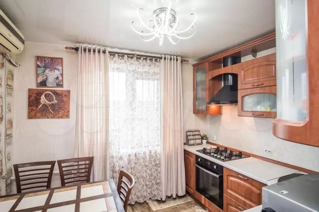 2-к. квартира, 50 м, 10/10 эт. - Фото 0