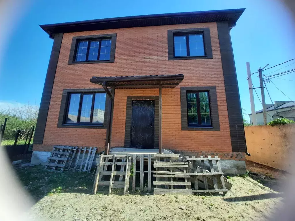 Дом в Ростовская область, Батайск ул. Гайдаш, 93 (160 м) - Фото 1