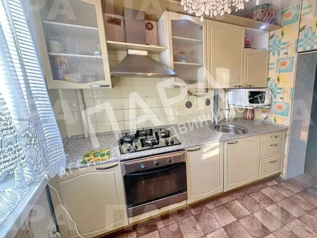 3-к кв. Самарская область, Самара просп. Ленина, 8 (60.0 м) - Фото 2