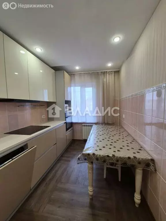 4-комнатная квартира: Улан-Удэ, улица Революции 1905 года, 98 (87.5 м) - Фото 1