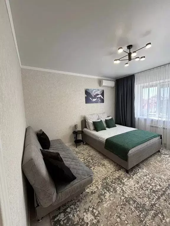 1-к кв. Калмыкия, Элиста ул. Аккочкарова, 31 (45.0 м) - Фото 0