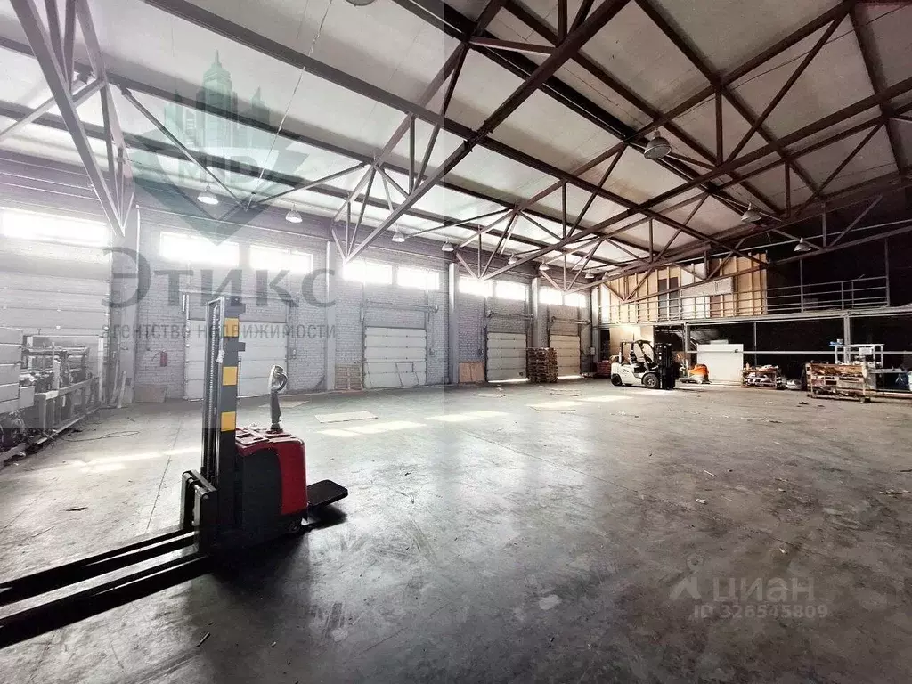 Склад в Ульяновская область, Ульяновск проезд 20-й Инженерный, 5 (2920 ... - Фото 1