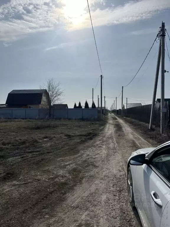 Участок в Саратовская область, Энгельсский район, Красноярское ... - Фото 0