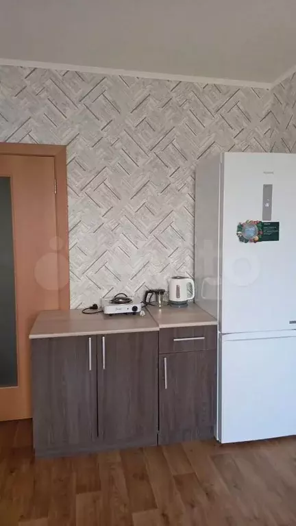 Комната 17 м в 3-к., 8/10 эт. - Фото 1