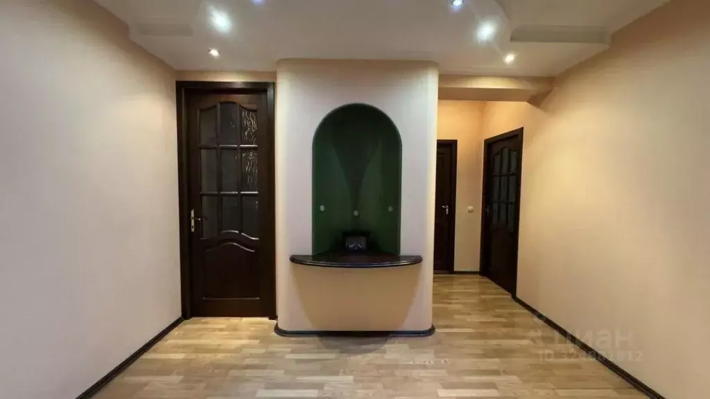 4-к кв. Хакасия, Абакан ул. Чехова, 54 (135.1 м) - Фото 2