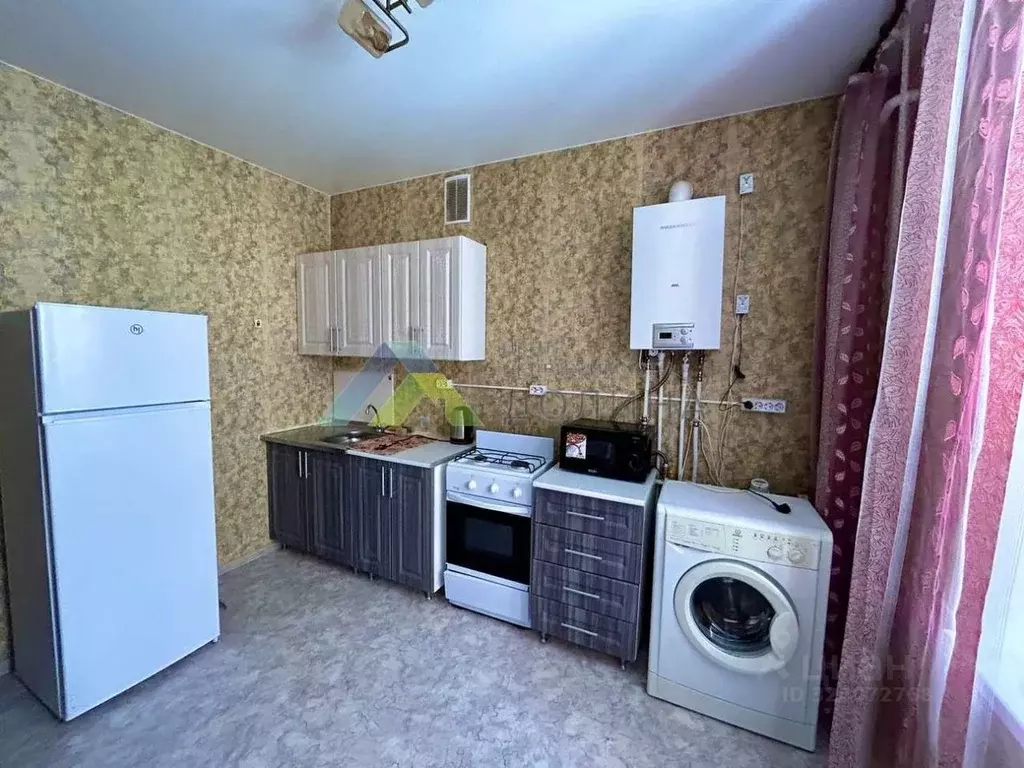 1-к кв. Волгоградская область, Волгоград ул. Имени Старшего Лейтенанта ... - Фото 1