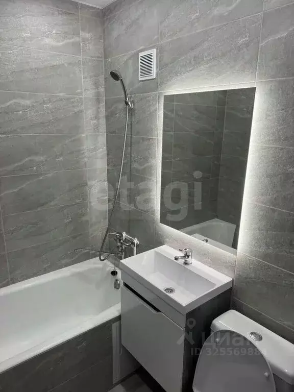 1-к кв. Пермский край, Пермь Закамская ул., 33 (32.3 м) - Фото 1