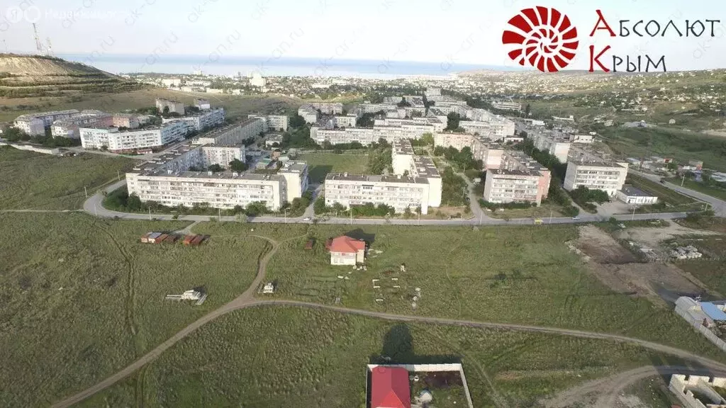 Участок в Феодосия, улица Берекет (6 м) - Фото 1