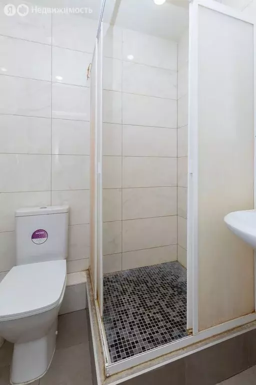 1-комнатная квартира: Тюмень, улица Героев Космоса, 21 (35 м) - Фото 1