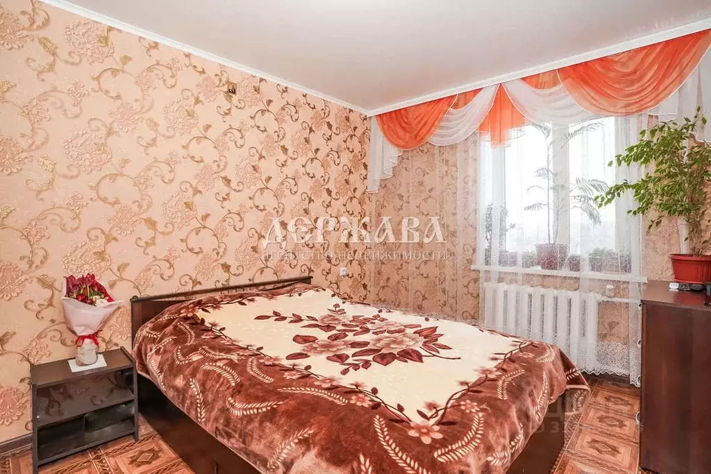3-к кв. Белгородская область, Старый Оскол ул. 8 Марта, 40/1 (72.8 м) - Фото 1