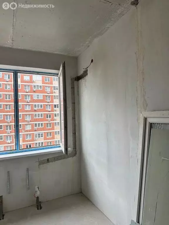 Квартира-студия: Краснодар, улица Западный Обход, 39/2к4 (23 м) - Фото 1