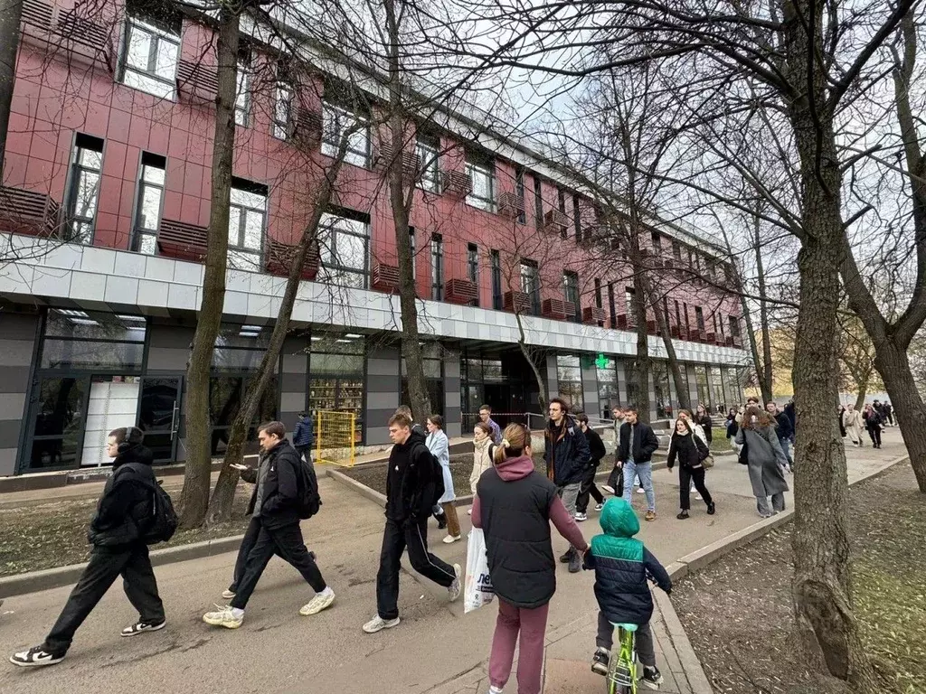 Торговая площадь в Москва ул. Дудинка, 3 (11 м) - Фото 1