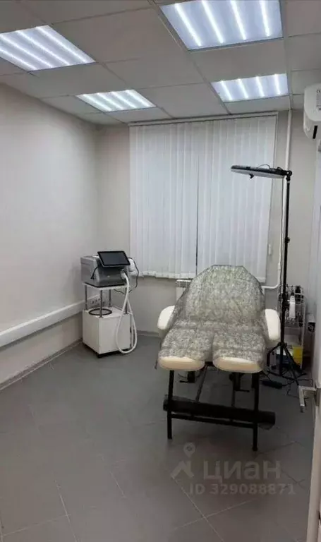 Офис в Пермский край, Пермь ул. Луначарского, 94 (50 м) - Фото 0