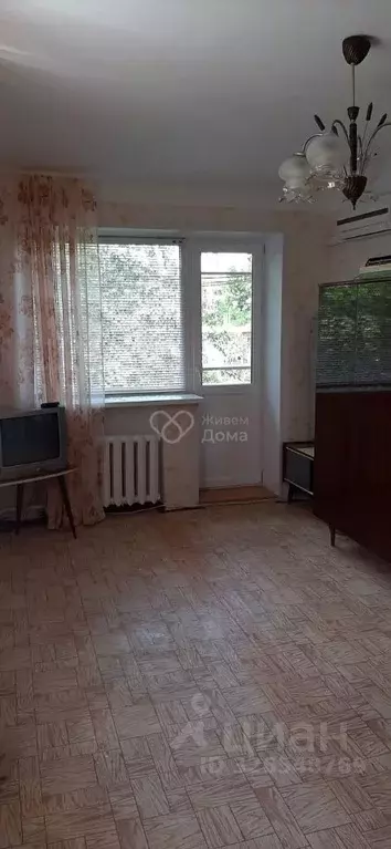 1-к кв. Волгоградская область, Волгоград ул. Бажова, 11 (31.4 м) - Фото 1