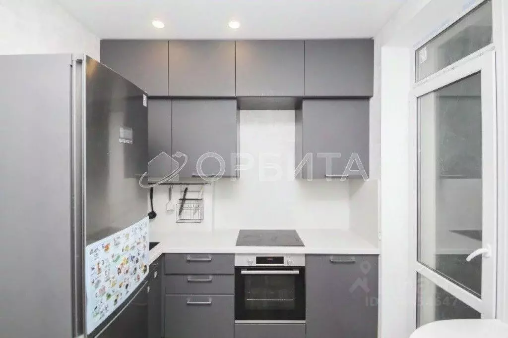 1-к кв. Тюменская область, Тюмень ул. Тимофея Чаркова, 69к1 (28.0 м) - Фото 1