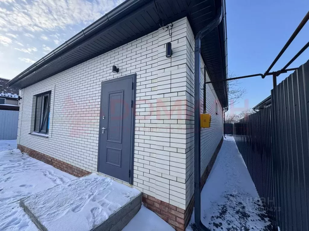 Дом в Ростовская область, Новочеркасск Сарматская ул., 272 (100 м) - Фото 2